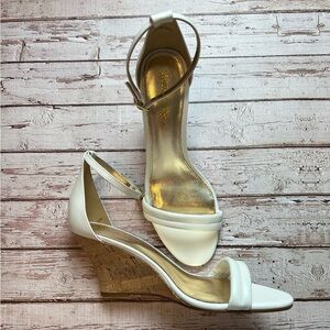NWOT Lilly Pulitzer Cork Wedge White 9.5
